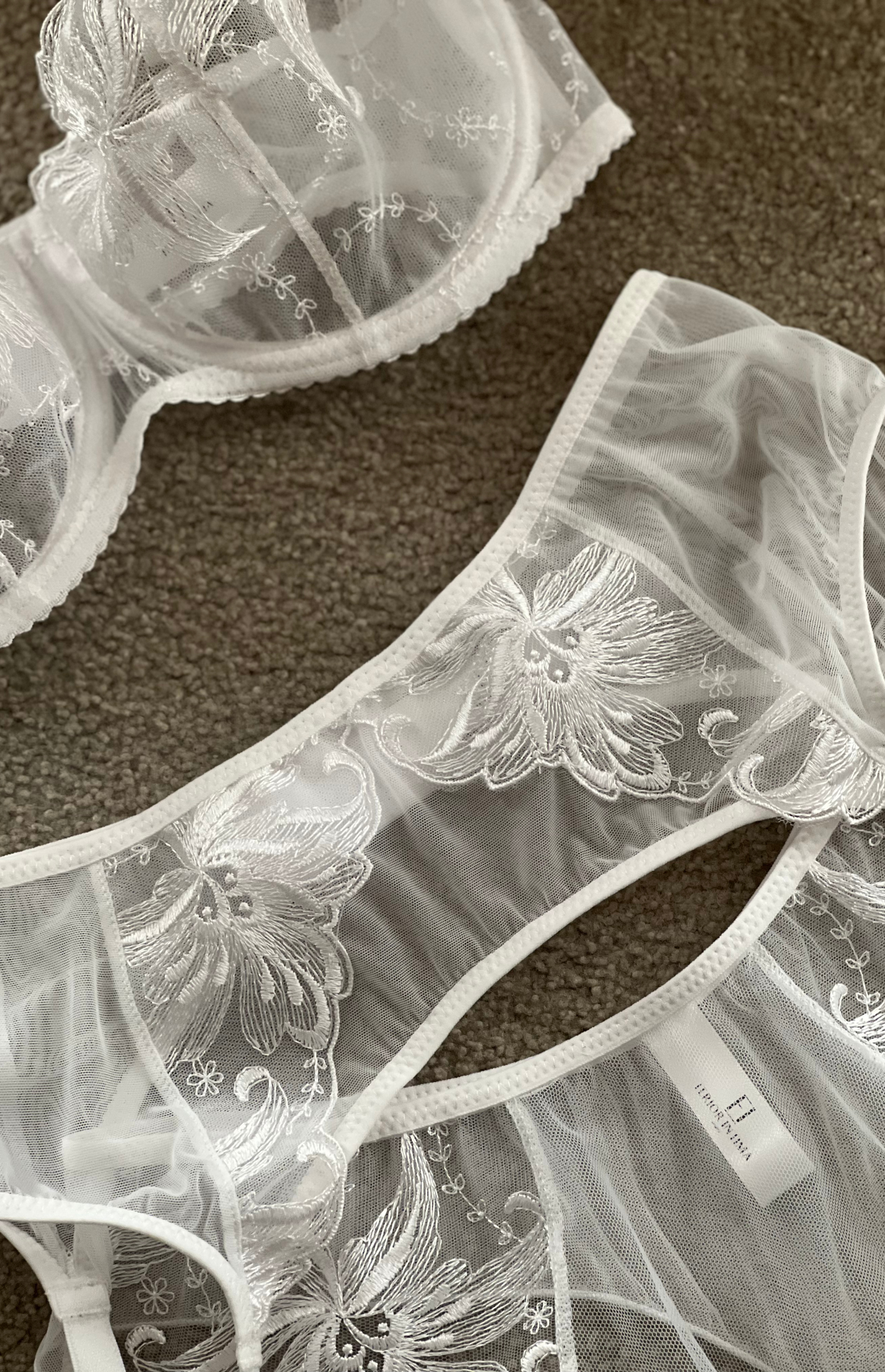 FLOWER WHITE komplektas