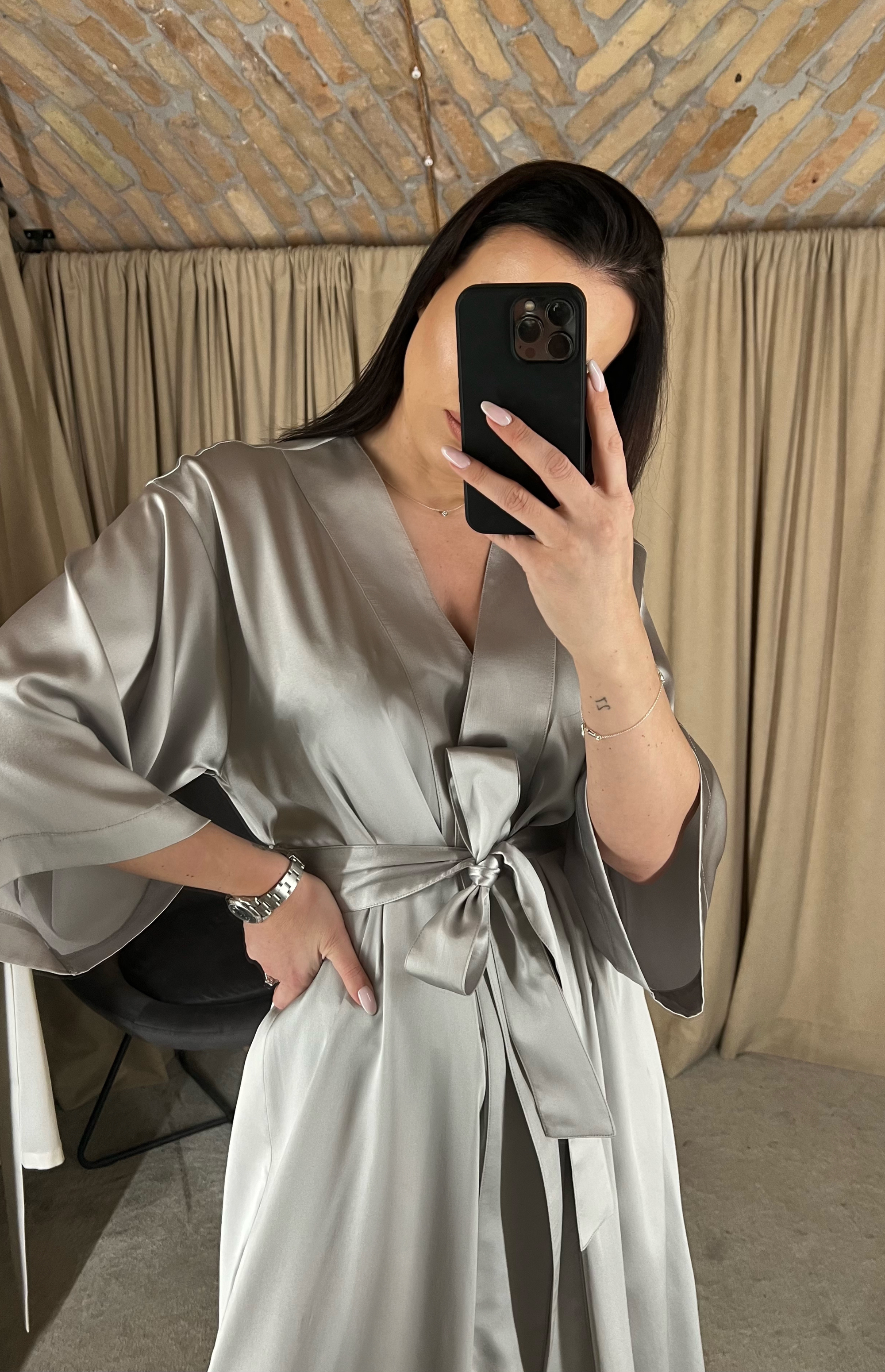 GRIGIO CORTO šilkinis kimono