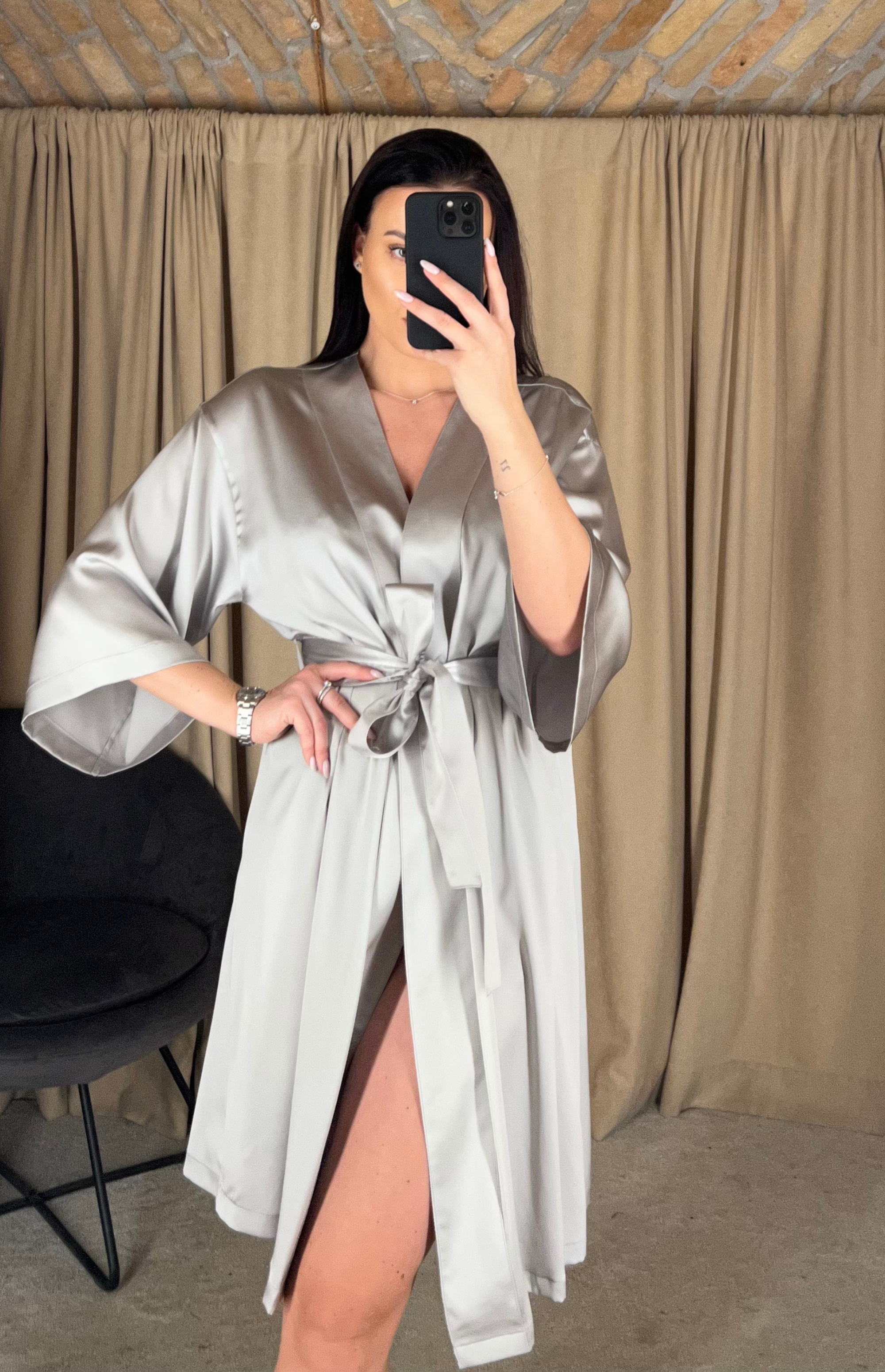 GRIGIO CORTO šilkinis kimono