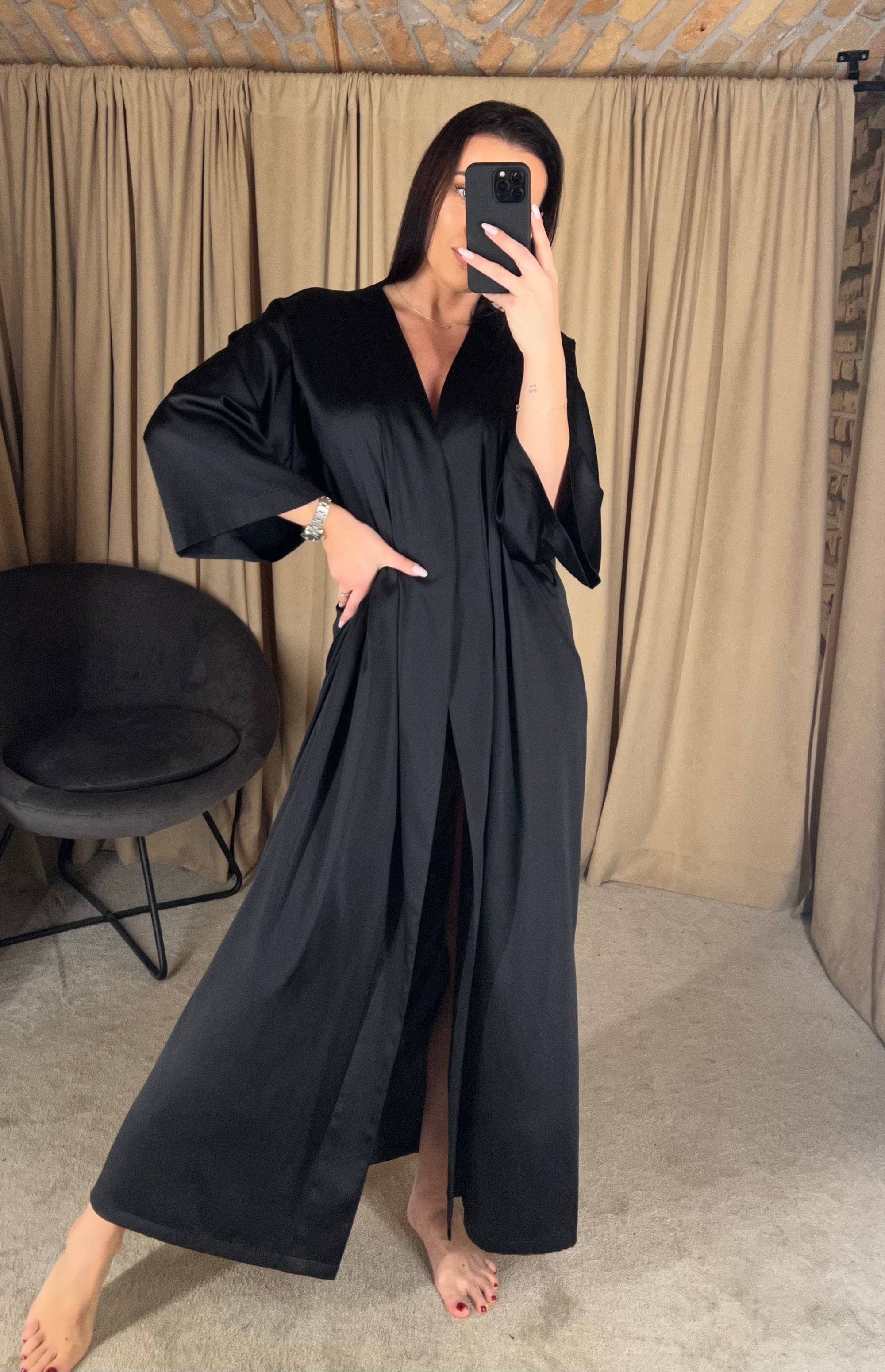 NERO LUNGO šilkinis kimono