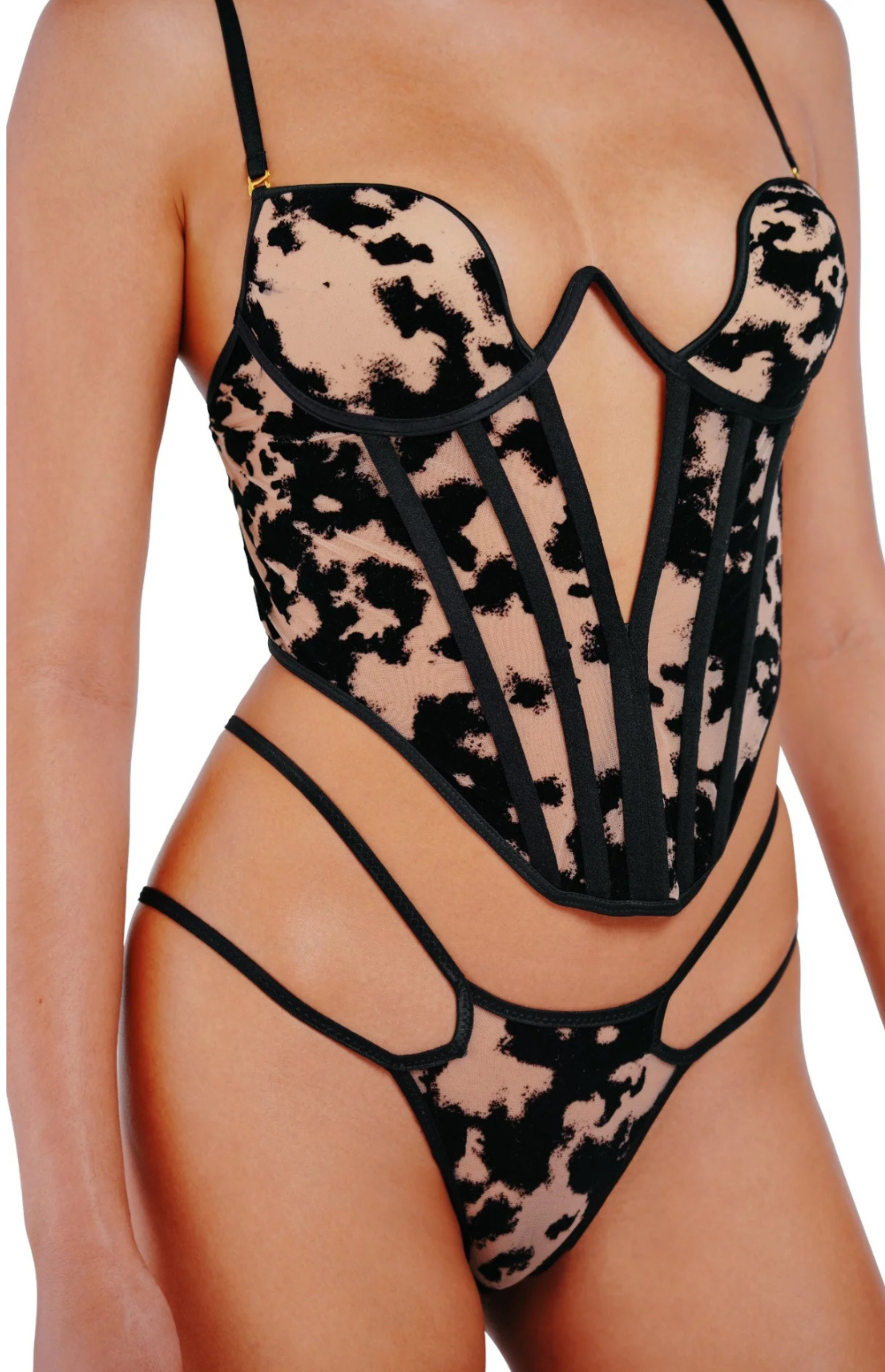 HARLOW BLACK STRAP kelnaitės